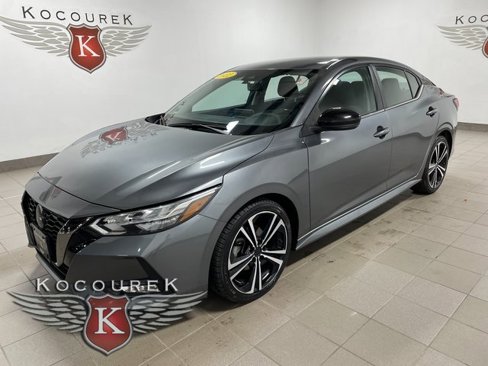 Used 2022 Nissan Sentra SR w/ Lighting Package image 3
