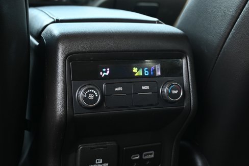 Used 2023 GMC Acadia SLT image 10
