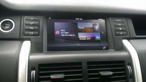 Used 2017 Land Rover Discovery Sport SE image 18