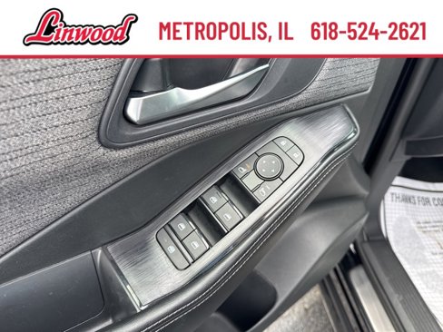 Used 2023 Nissan Rogue SV image 13