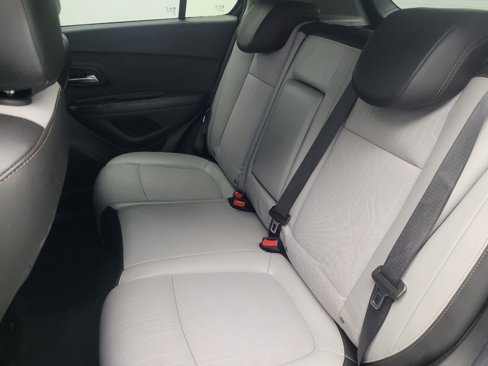 Used 2020 Chevrolet Trax LT w/ Driver Confidence Package image 18