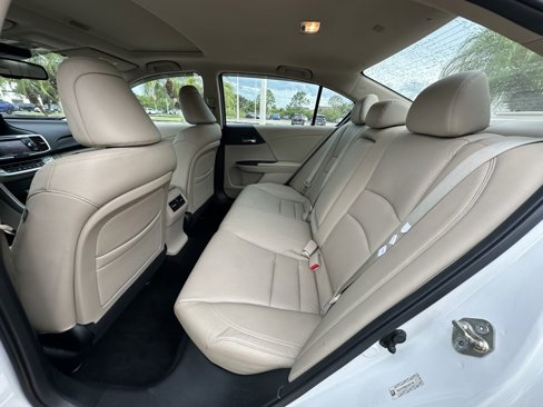 Used 2014 Honda Accord EX-L image 25