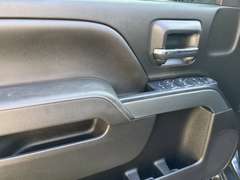 Used 2017 Chevrolet Silverado 1500 LT w/ All Star Edition image 17