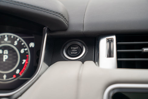 Used 2022 Land Rover Range Rover Sport SVR Carbon Edition image 25