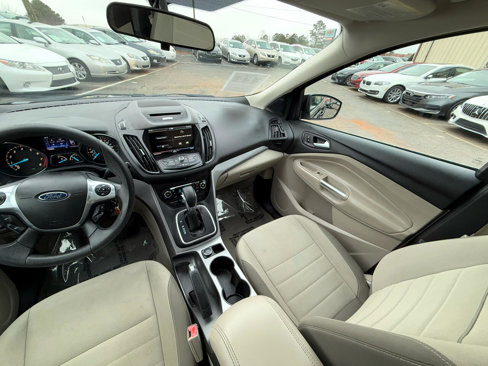 Used 2013 Ford Escape SE image 29