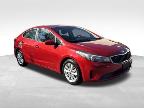 Used 2017 Kia Forte S image 6
