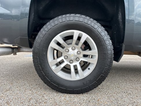 Used 2017 Chevrolet Silverado 1500 LT w/ All Star Edition image 42