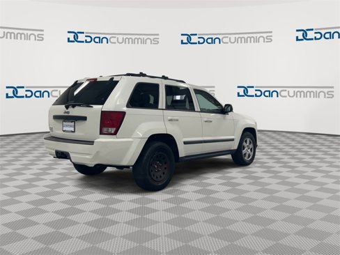 Used 2008 Jeep Grand Cherokee Laredo w/ Sun/Sound Group image 8