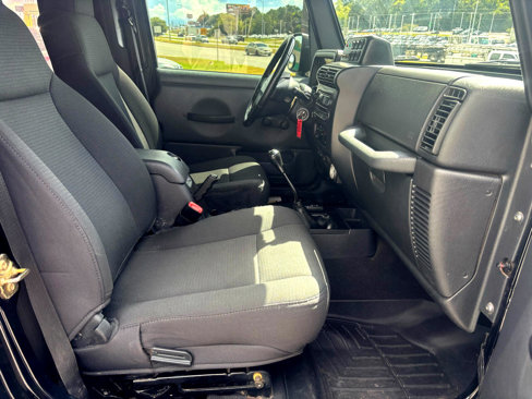 Used 2006 Jeep Wrangler Rubicon image 18