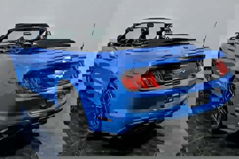 Used 2023 Ford Mustang Premium image 9