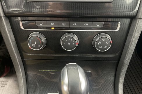 Used 2016 Volkswagen GTI S image 39