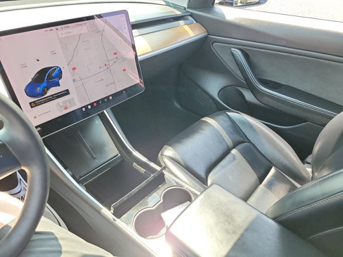 Used 2019 Tesla Model 3 image 12