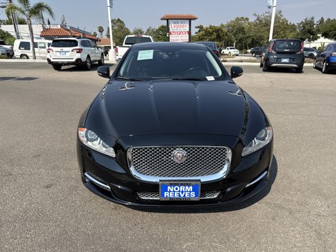 Used 2013 Jaguar XJ image 8