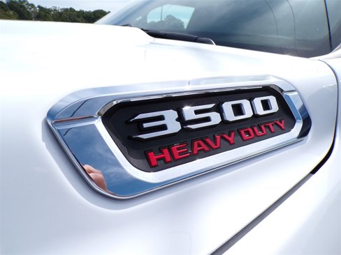 Used 2020 RAM 3500 Laramie image 15