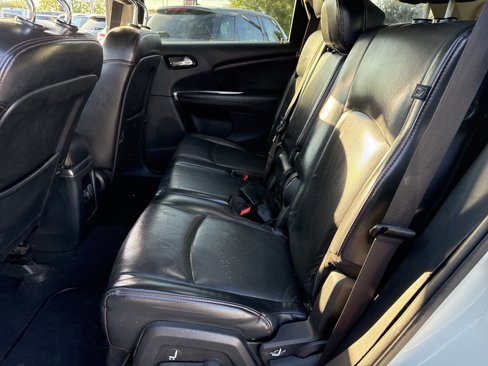Used 2019 Dodge Journey GT image 12