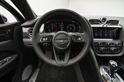 Used 2024 Bentley Bentayga Extended Wheelbase image 14