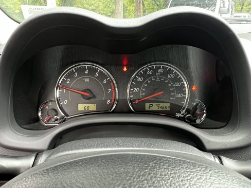 Used 2013 Toyota Corolla S image 20