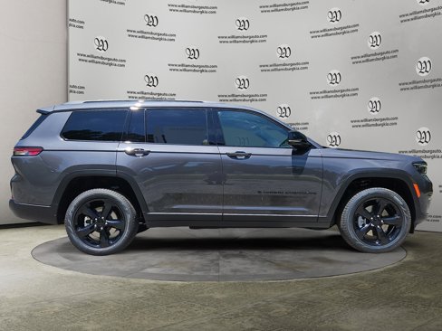 New 2025 Jeep Grand Cherokee L Limited w/ Luxury Tech Group II image 6