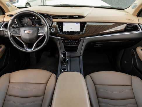 Used 2024 Cadillac XT6 Premium Luxury w/ Platinum Package image 12