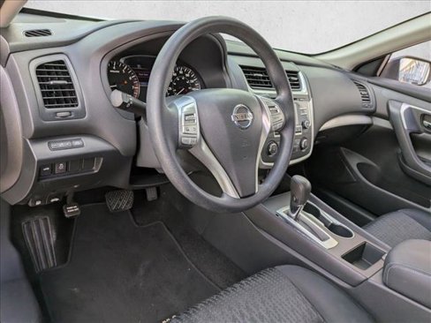 Used 2017 Nissan Altima 2.5 S image 10