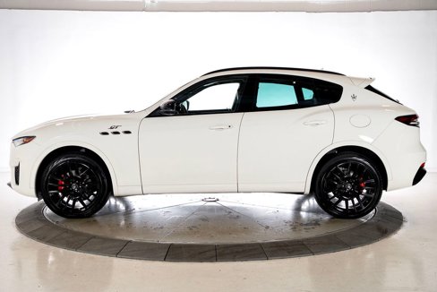 Used 2022 Maserati Levante GT image 2