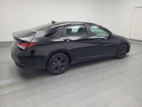 Used 2022 Hyundai Elantra SEL w/ Cargo Package image 10