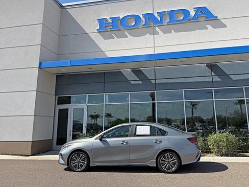 Used 2023 Kia Forte GT-Line w/ GT-Line Premium Package image 30