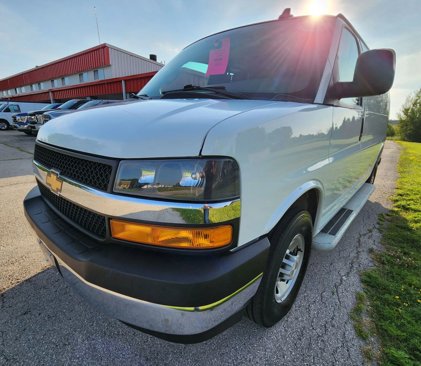 Used 2023 Chevrolet Express 2500 w/ Driver Convenience Package image 16
