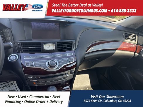 Used 2016 INFINITI Q70 3.7 w/ Technology Package image 20