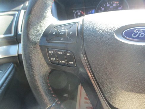 Used 2018 Ford Explorer Sport image 13