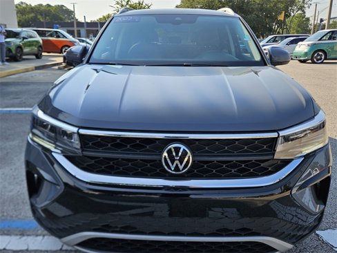 Used 2022 Volkswagen Taos SE w/ IQ.Drive SE Package image 22