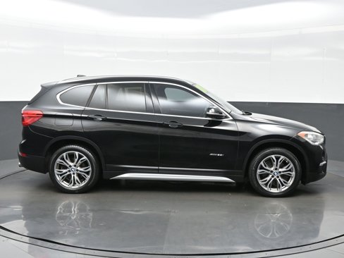 Used 2017 BMW X1 xDrive28i image 7