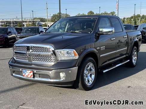 Used 2015 RAM 1500 Laramie w/ Convenience Group image 3