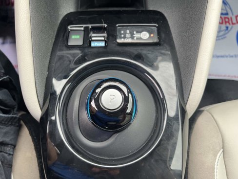 Used 2021 Nissan Leaf SL Plus image 44