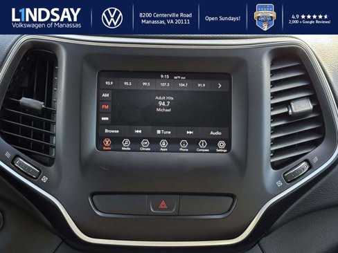Used 2019 Jeep Cherokee Latitude Plus image 13
