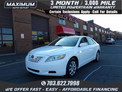 Used 2009 Toyota Camry LE image 1