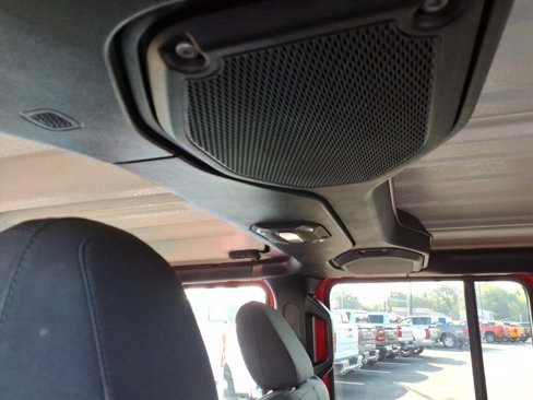 Used 2018 Jeep Wrangler Unlimited Sport S image 10