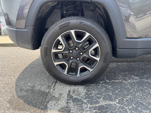 Used 2018 Jeep Compass Trailhawk w/ Leather Interior Group image 10