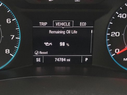 Used 2021 Chevrolet Equinox LS w/ LS Convenience Package image 20