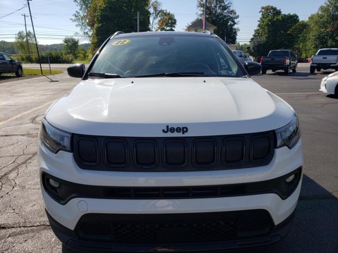 Used 2022 Jeep Compass Altitude w/ Convenience Group image 2