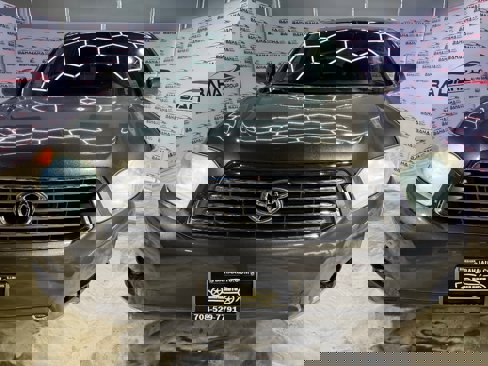 Used 2010 Toyota Highlander Limited image 40