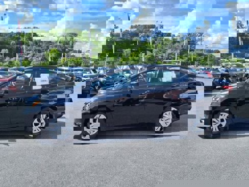 New 2025 Nissan Versa S w/ Trunk Package image 2