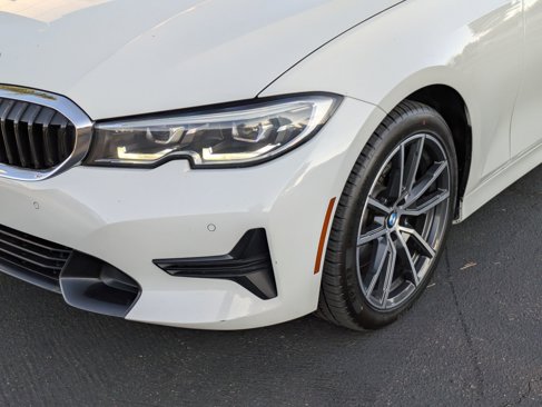 Used 2020 BMW 330i Sedan w/ Convenience Package image 9