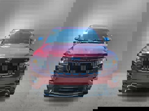 Used 2016 Jeep Grand Cherokee Limited image 3