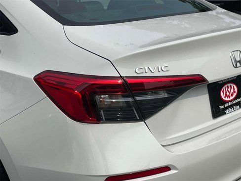 Used 2022 Honda Civic Sport image 11
