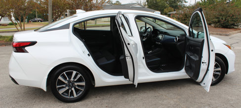 Used 2023 Nissan Versa SV w/ Trunk Package image 9