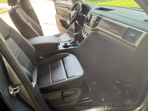 Used 2021 Volkswagen Atlas SE image 47