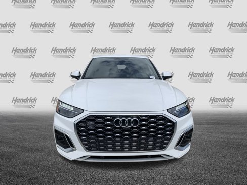 Used 2022 Audi Q5 2.0T Premium Plus image 3