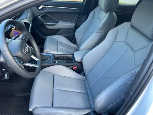 New 2025 Audi Q3 2.0T Premium image 30