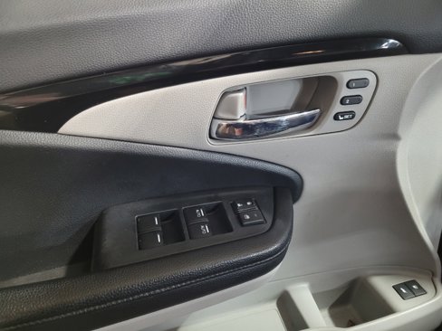 Used 2018 Honda Pilot Touring image 27